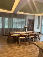 P V South Shore Luxury Accommodations