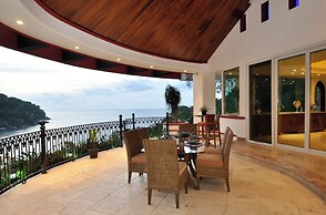 P V South Shore Luxury Accommodations