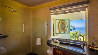 P V South Shore Luxury Accommodations