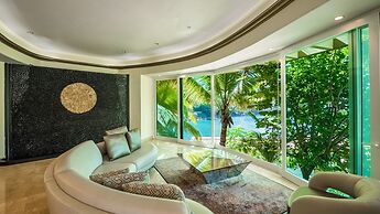 P V South Shore Luxury Accommodations