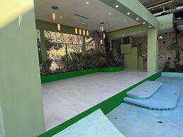P V South Shore Luxury Accommodations