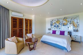 P V South Shore Luxury Accommodations