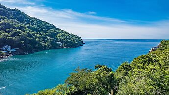 P V South Shore Luxury Accommodations