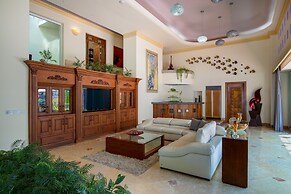 P V South Shore Luxury Accommodations