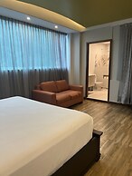 P V South Shore Luxury Accommodations