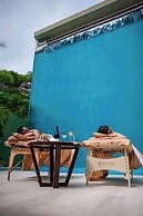 P V South Shore Luxury Accommodations