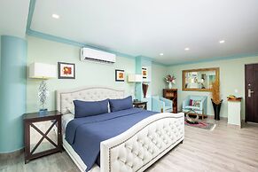 P V South Shore Luxury Accommodations