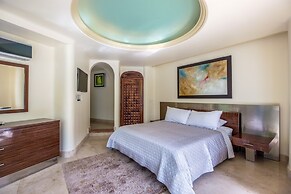 P V South Shore Luxury Accommodations