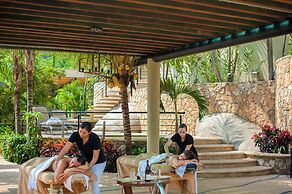 P V South Shore Luxury Accommodations