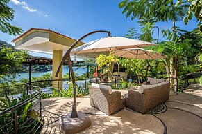 P V South Shore Luxury Accommodations