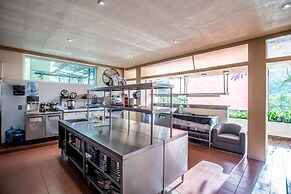 P V South Shore Luxury Accommodations
