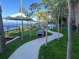 P V South Shore Luxury Accommodations
