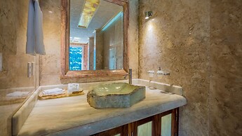 P V South Shore Luxury Accommodations