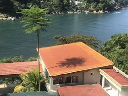 P V South Shore Luxury Accommodations