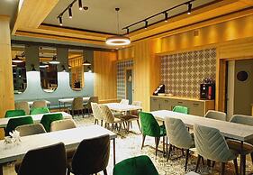 Dinamik Otel