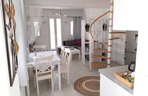 Sea paradise villas