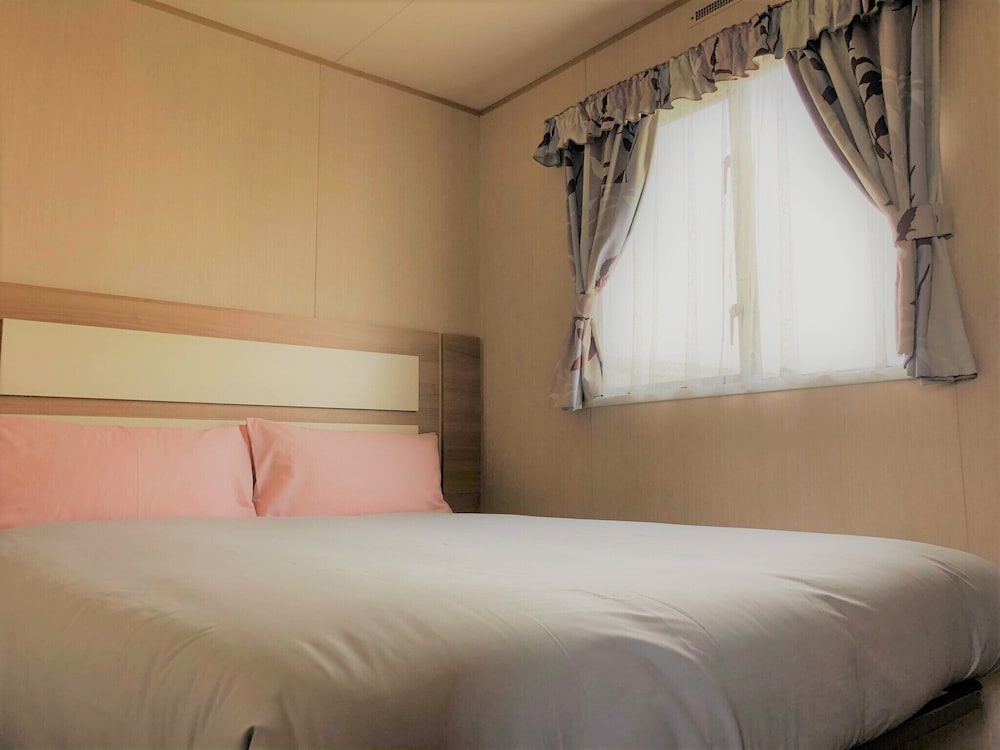 Golden Anchor Holiday Park