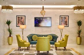 WATERFRONT HOTEL  APARTMENT