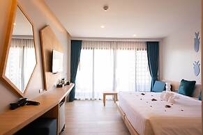 Golden Paradise Hotel