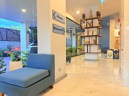 Golden Paradise Hotel