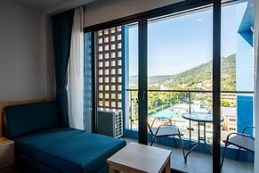 Golden Paradise Hotel