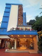 Golden Paradise Hotel