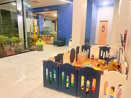 Golden Paradise Hotel
