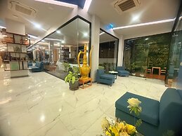 Golden Paradise Hotel