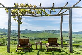 Podere Val D'Orcia - Tuscany Equestrian