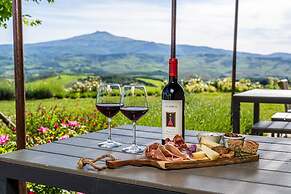 Podere Val D'Orcia - Tuscany Equestrian