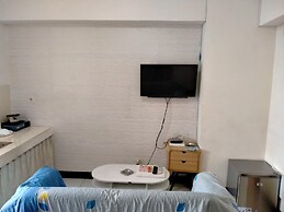 Cinere Resort Apartment By Celebrity Room