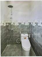 Hung Thinh Hotel