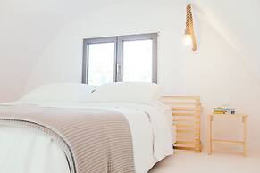 Exi Sea Side Suites