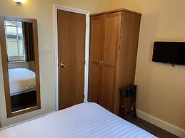 Orchard Hotel