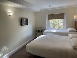 Orchard Hotel