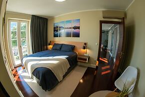 Luxury Apartment Eqanimity