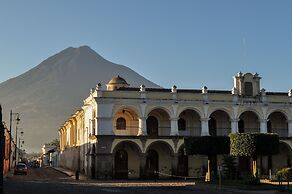 Hotel Maya Ik