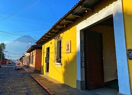 Hotel Maya Ik