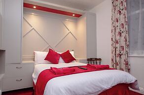Ferndale Hotel