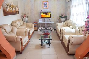 Golden Palace Hotel
