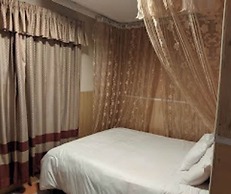 Golden Palace Hotel