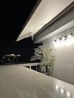 Iasonos Suites