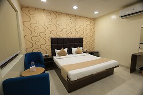 Hotel Mandakini Royale