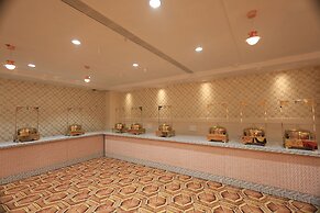 Hotel Mandakini Royale