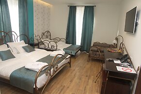 Garni Hotel Dum