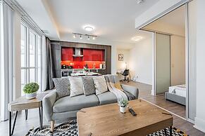 The Bay Suites MTCC CN TOWER