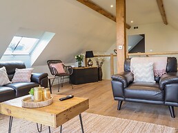 Tyn Llwyn Barn