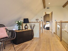 Tyn Llwyn Barn