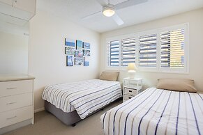 Coral Sea Apartments