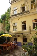 Westend City Hostel GmbH